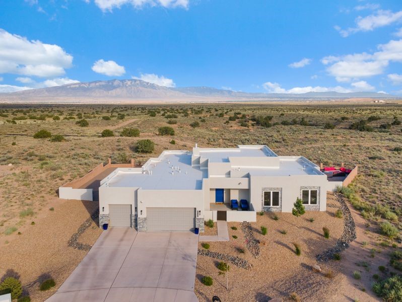 2324 Venada Road