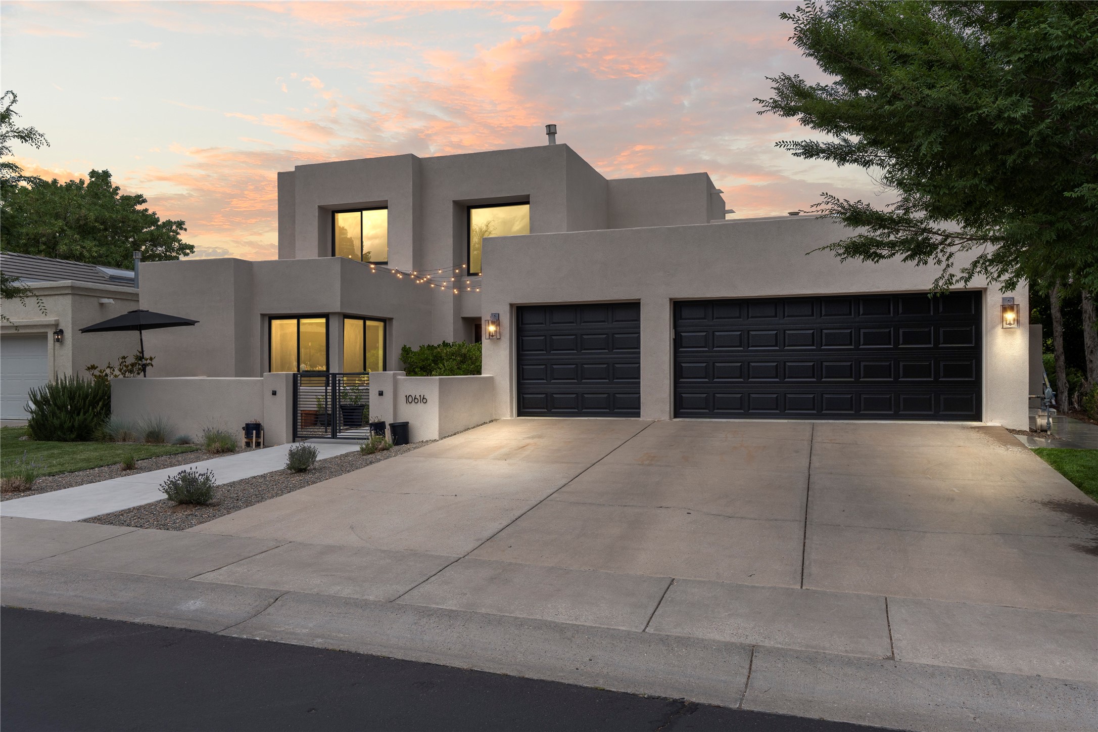10616 Prestwick NE
