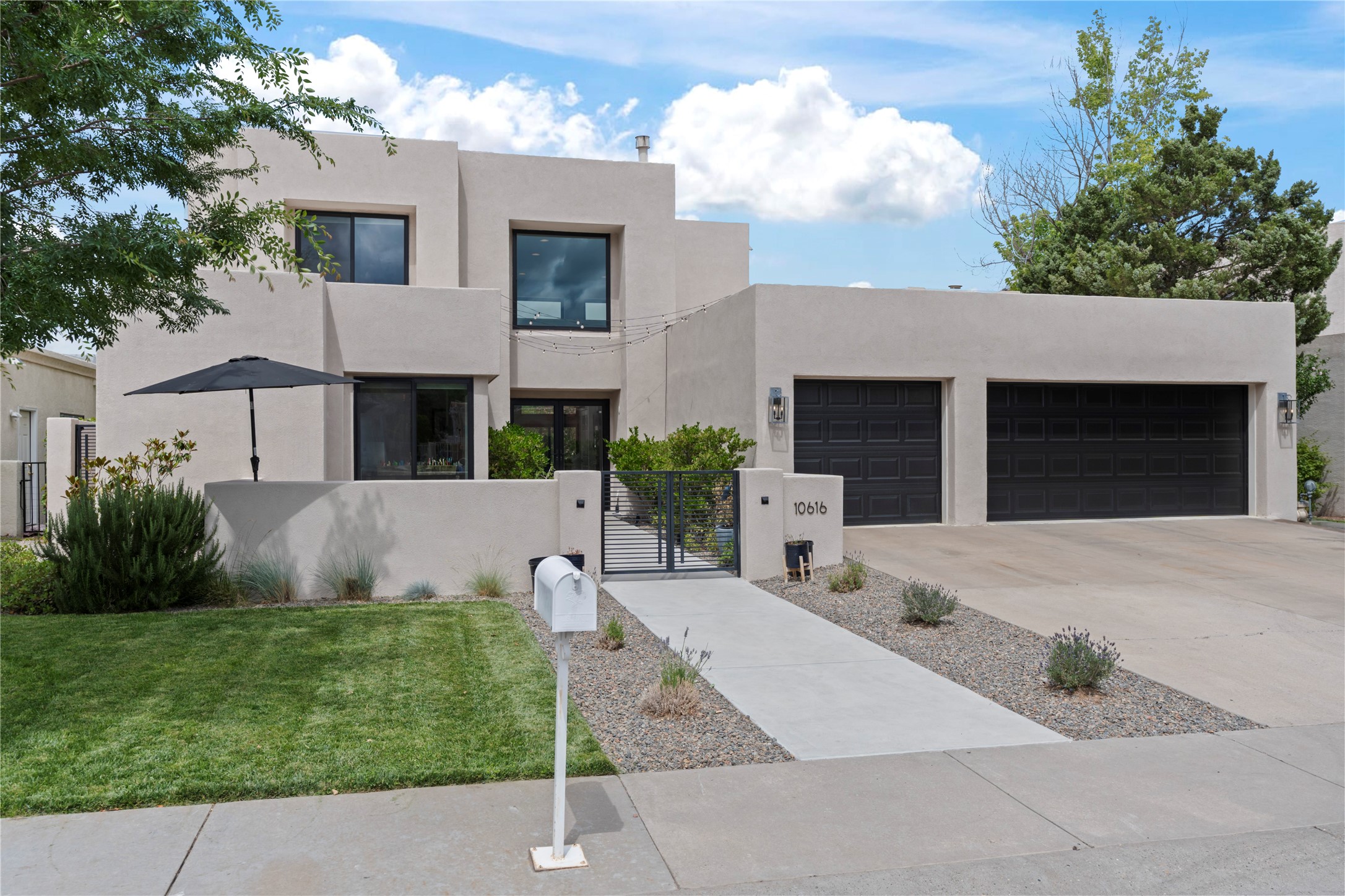10616 Prestwick NE