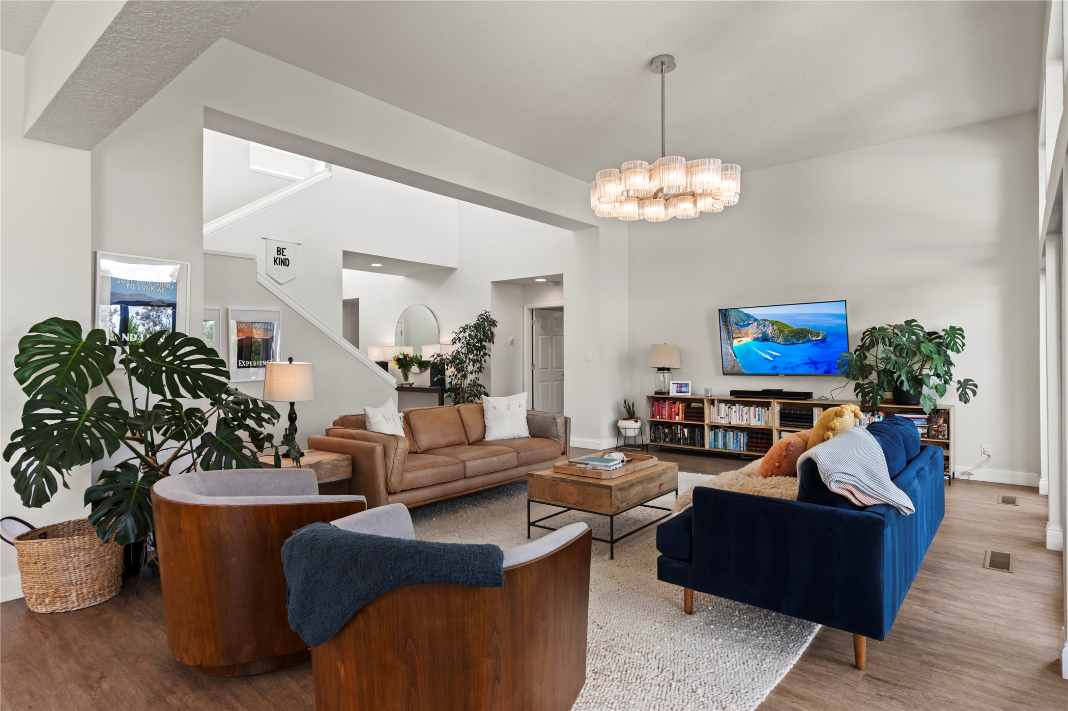 10616 Prestwick NE