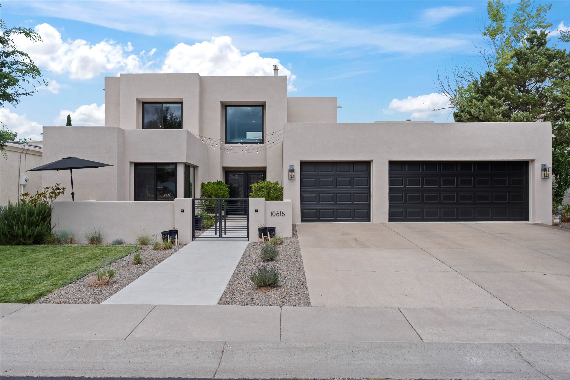 10616 Prestwick NE