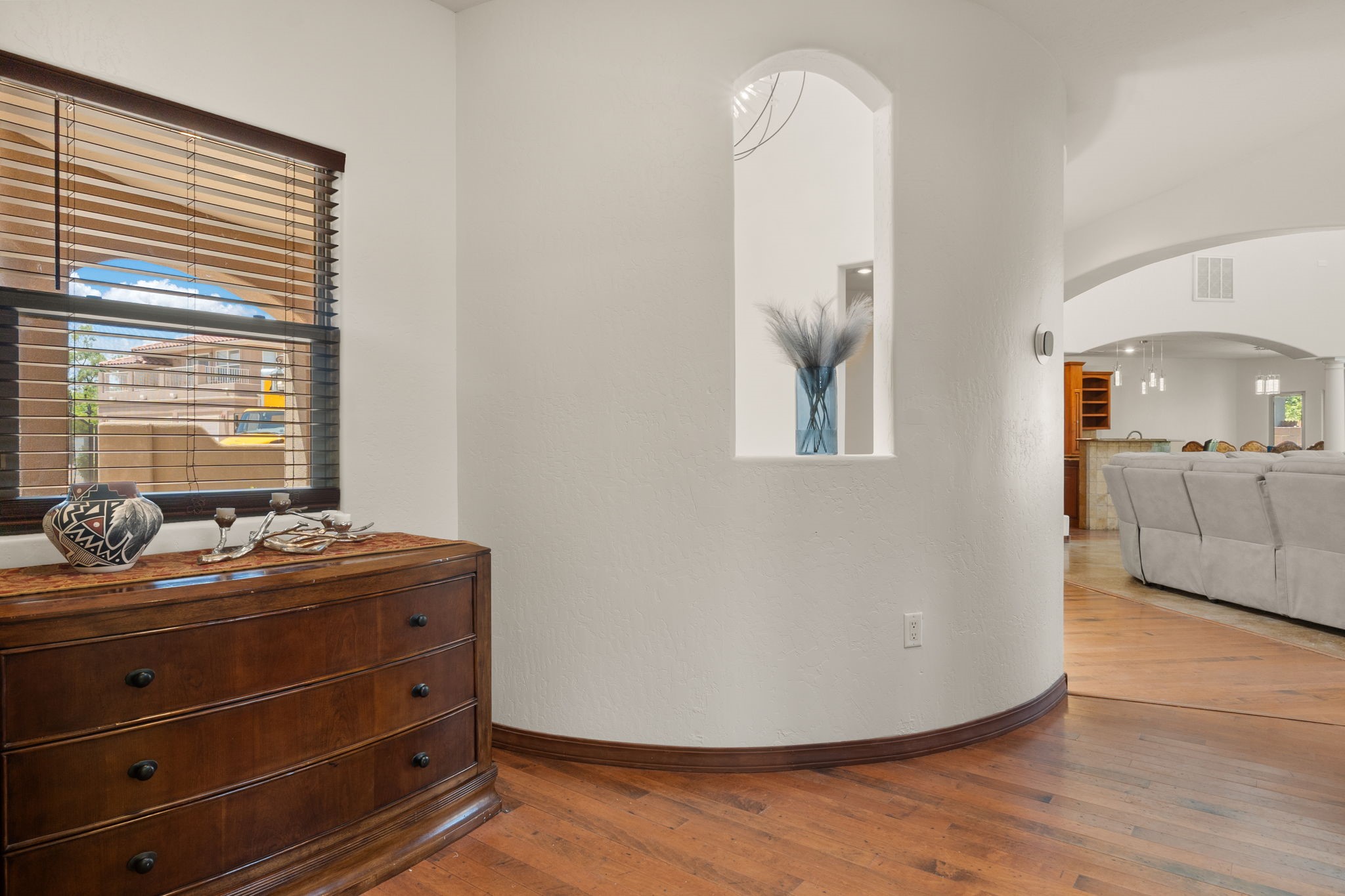 4629 Albany