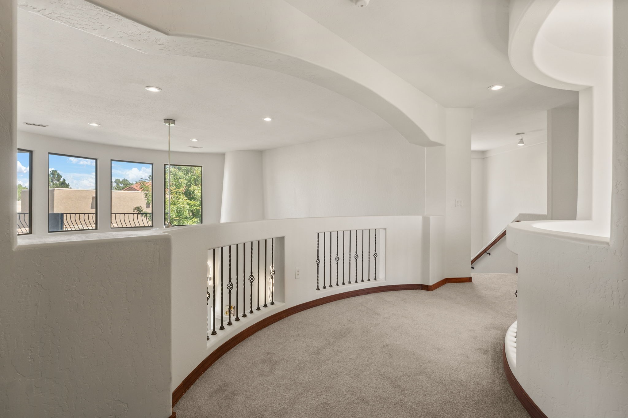 4629 Albany