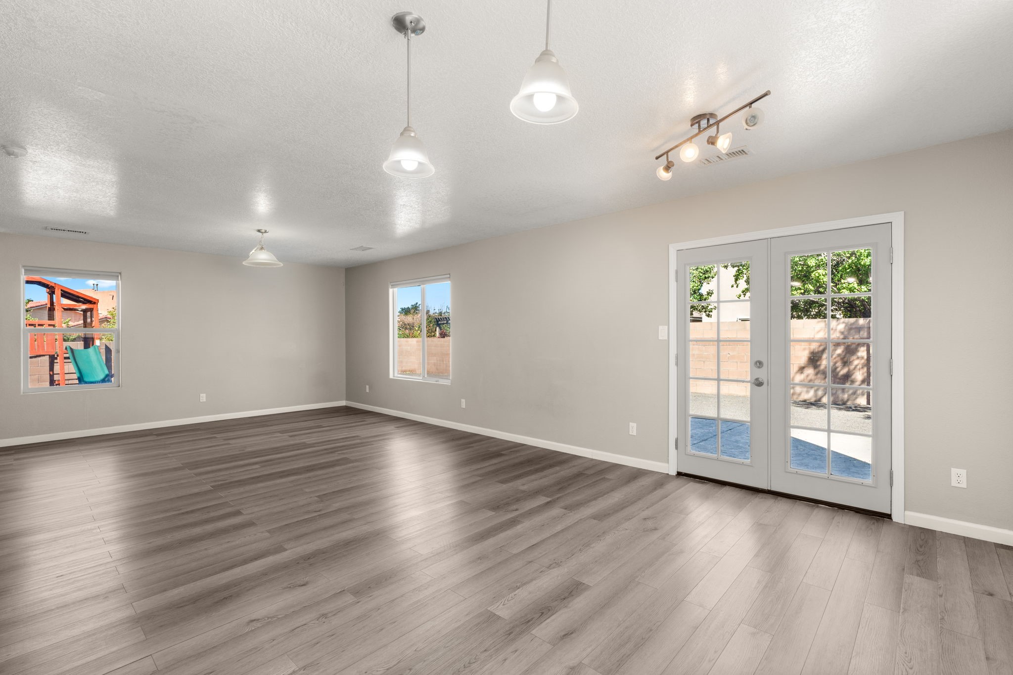1301 Sepulveda