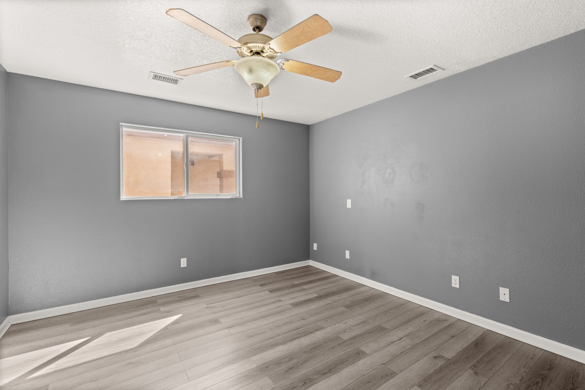 1301 Sepulveda
