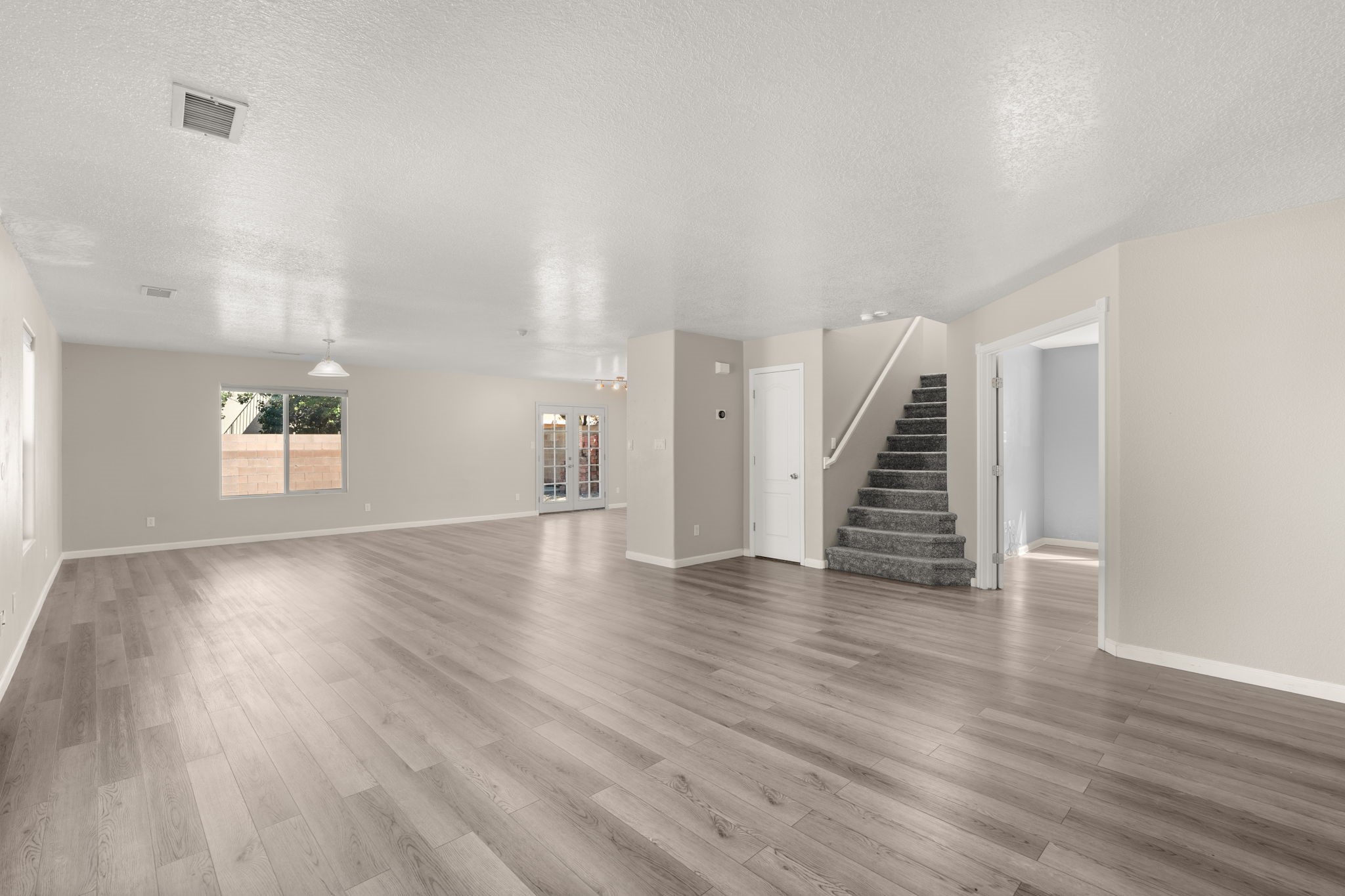 1301 Sepulveda
