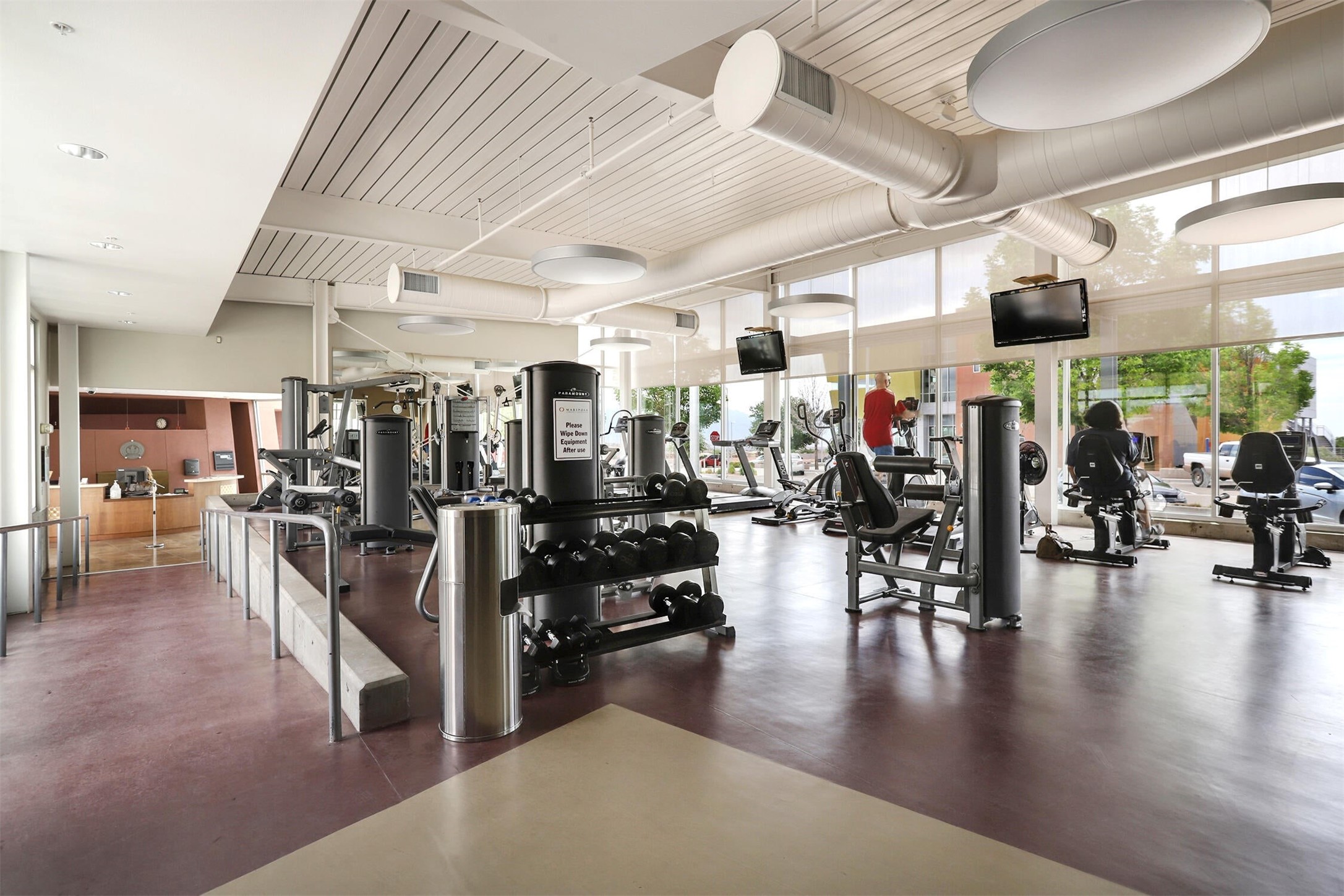 2802 Kings Canyon Loop NE