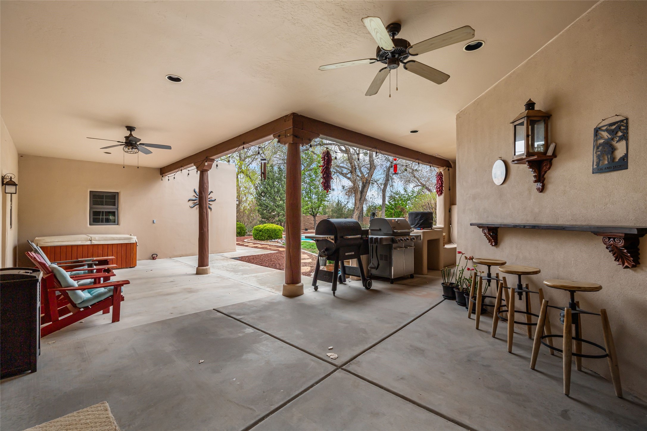 924 Camino Vista Rio