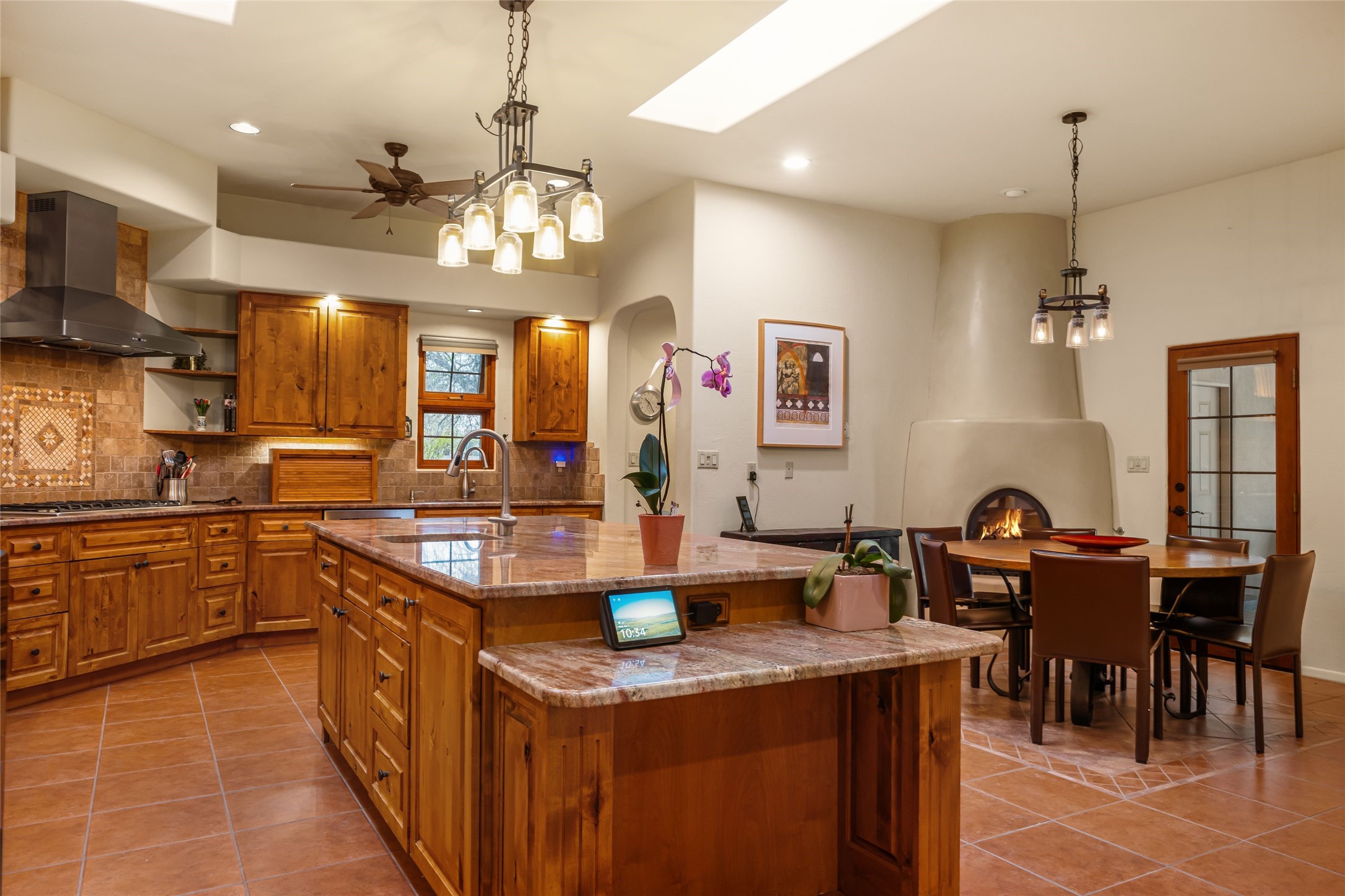 924 Camino Vista Rio