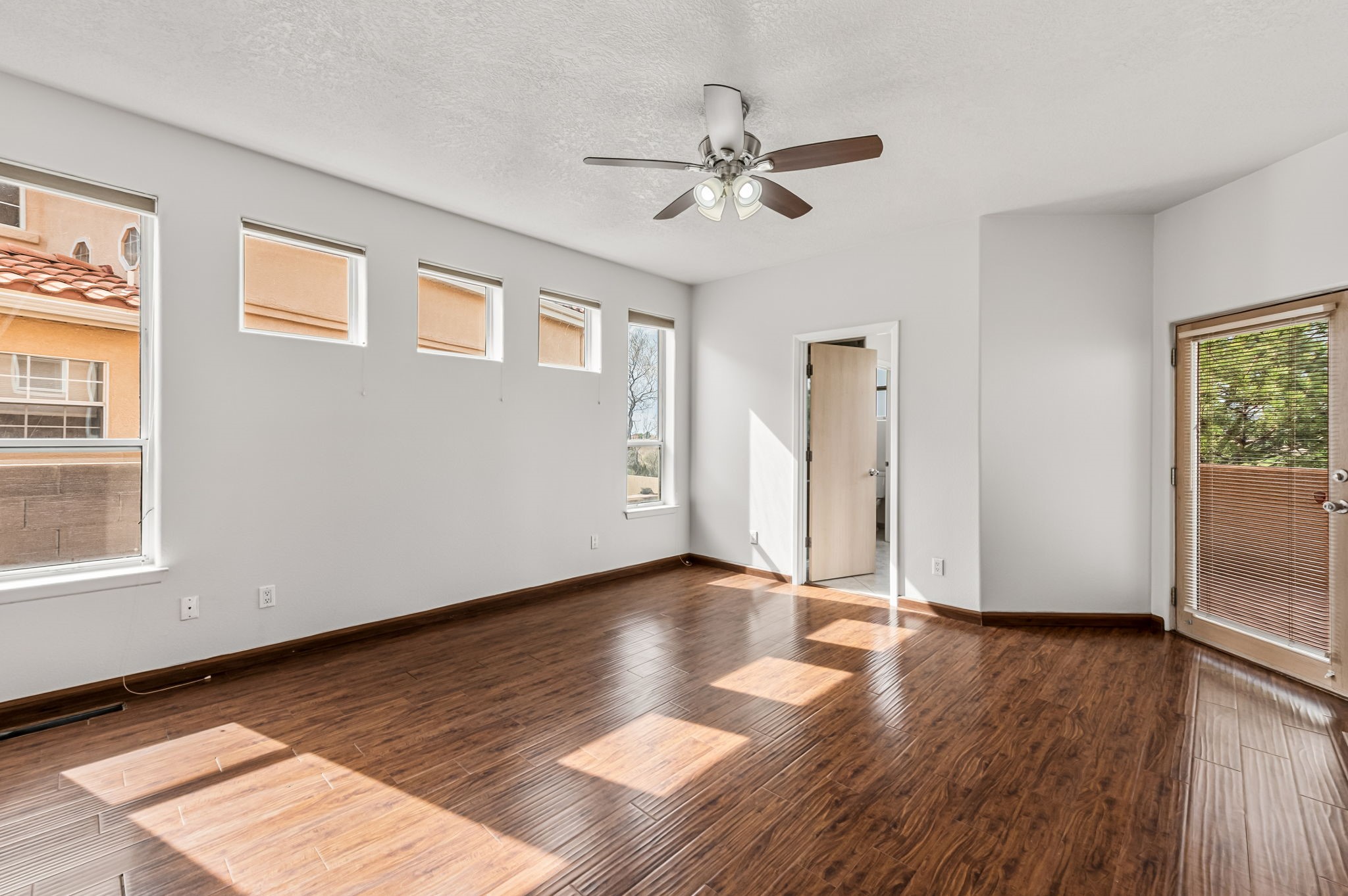 901 Calle Coronado