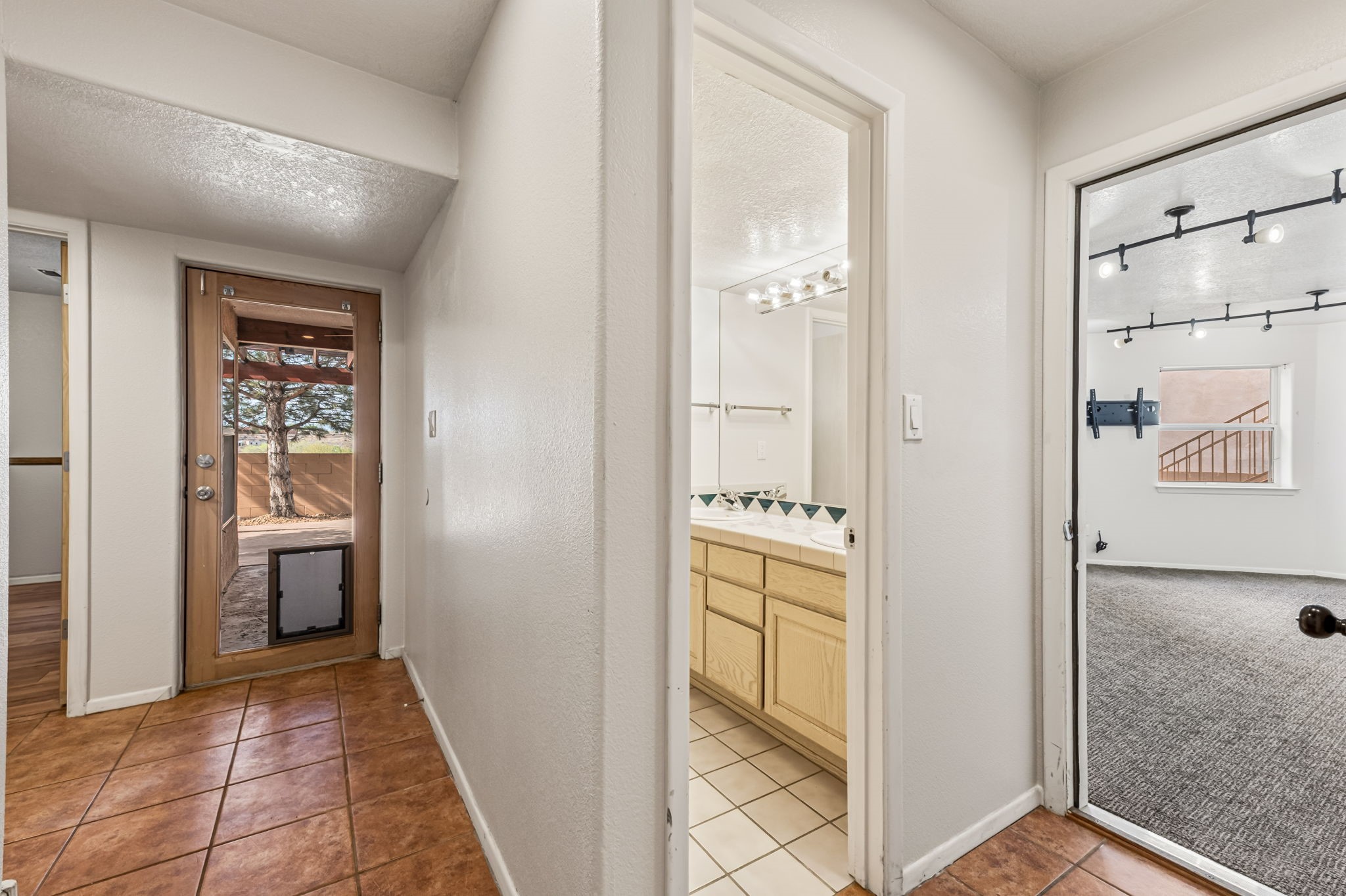 901 Calle Coronado