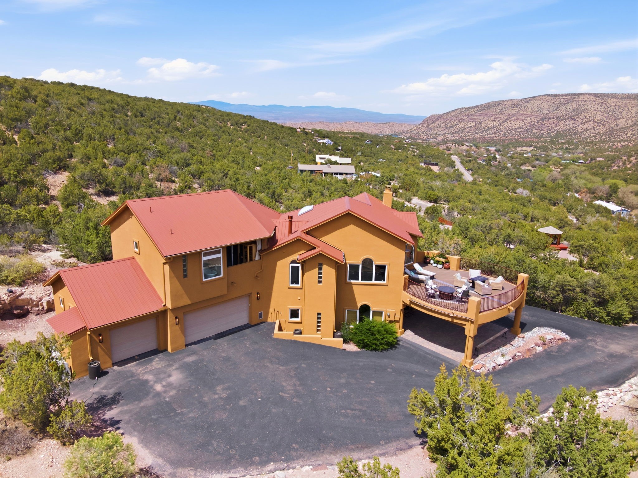 928 State Highway 165