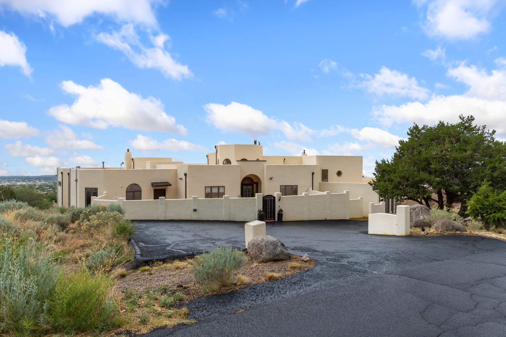 2 Sandia Heights