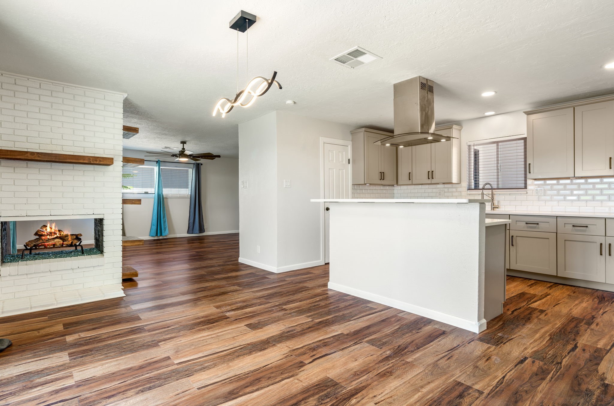 1409 Dorothy Street NE