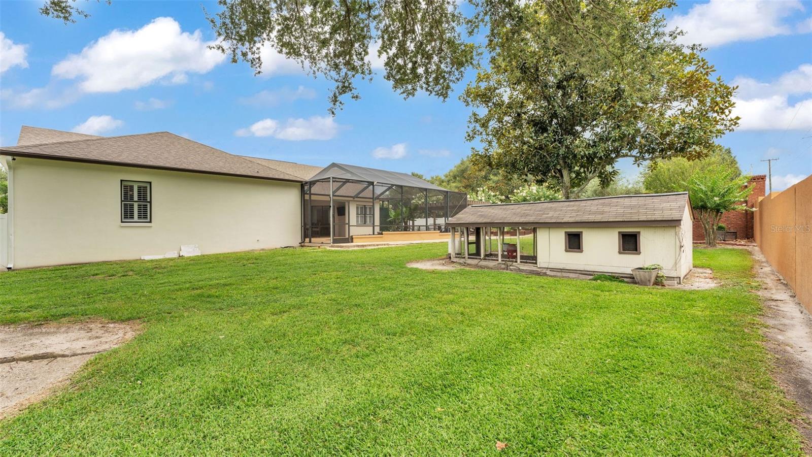 5653 HILLSIDE LANDINGS RD