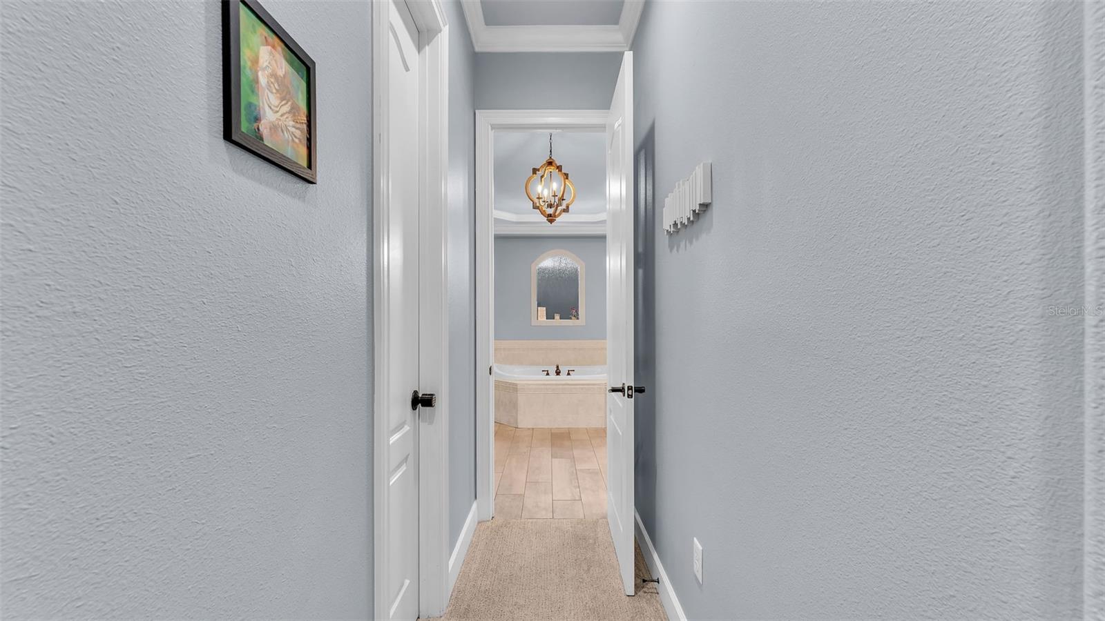 5653 HILLSIDE LANDINGS RD