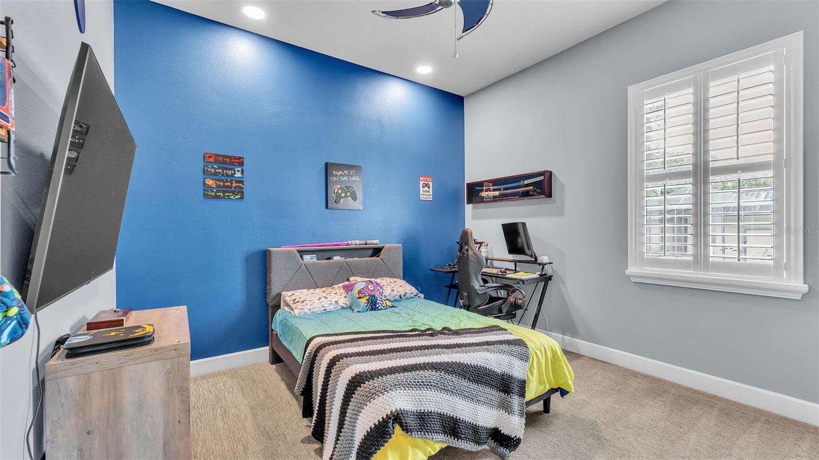 5653 HILLSIDE LANDINGS RD