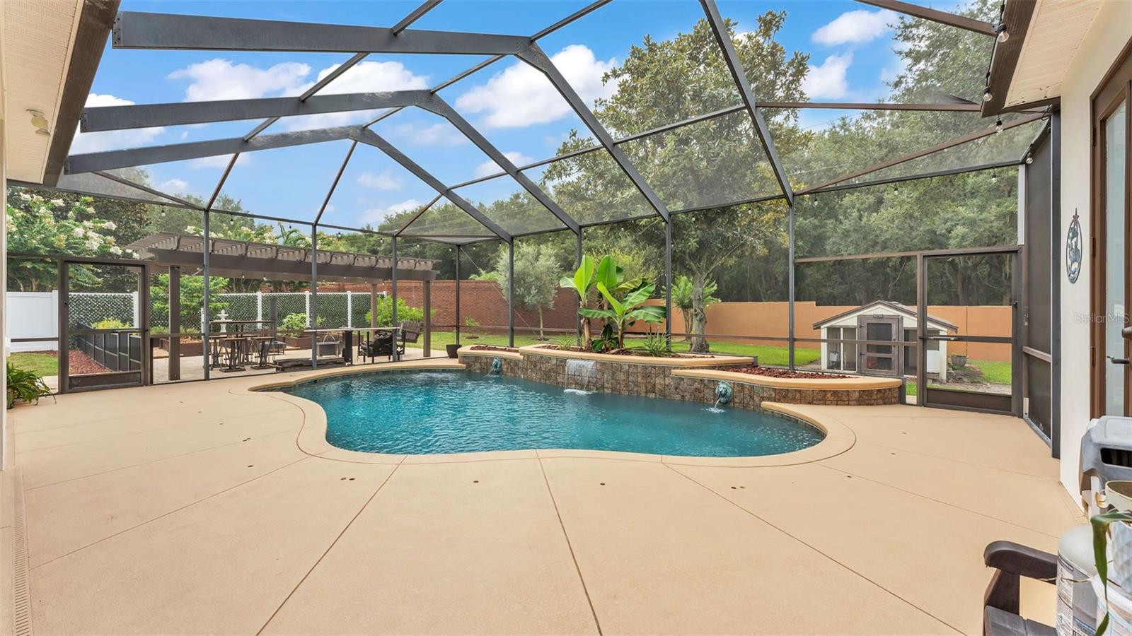 5653 HILLSIDE LANDINGS RD