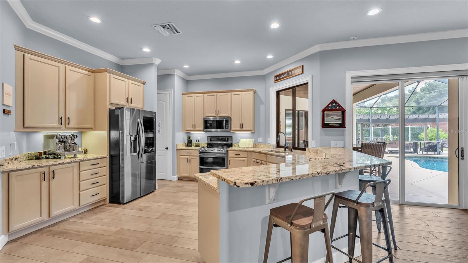 5653 HILLSIDE LANDINGS RD