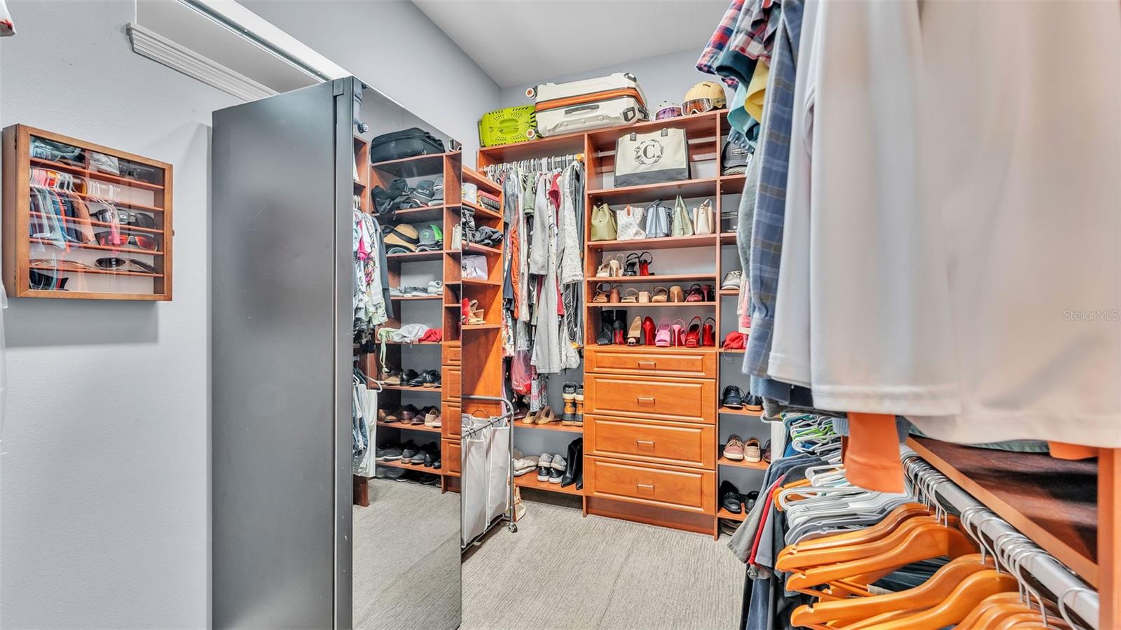 5653 HILLSIDE LANDINGS RD