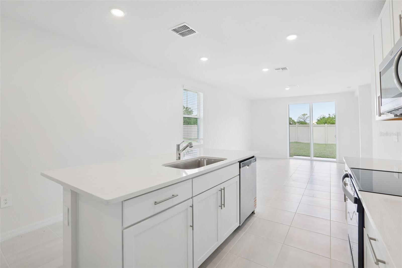 2770 VIRGINIA PINE DR