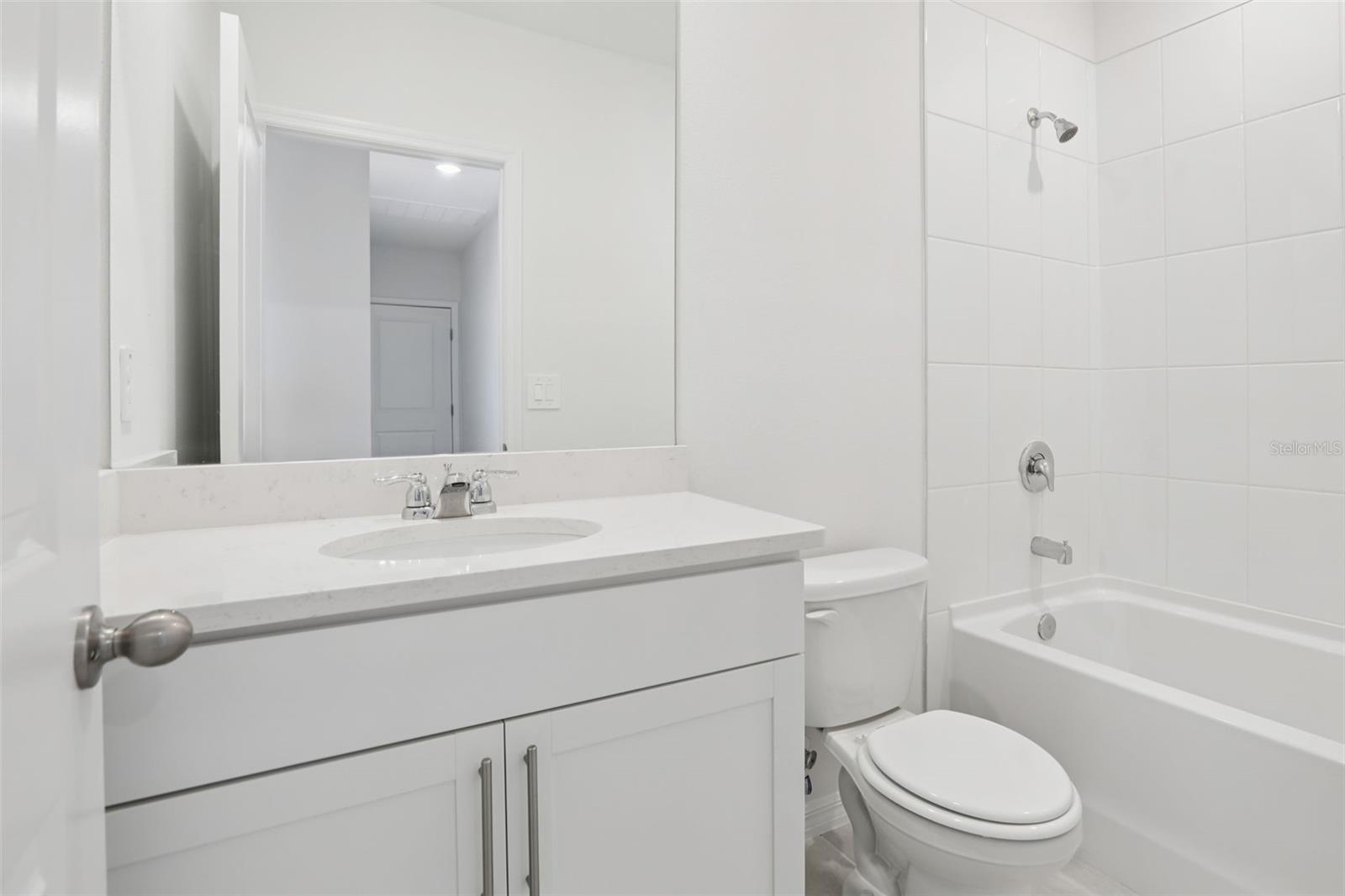 2770 VIRGINIA PINE DR