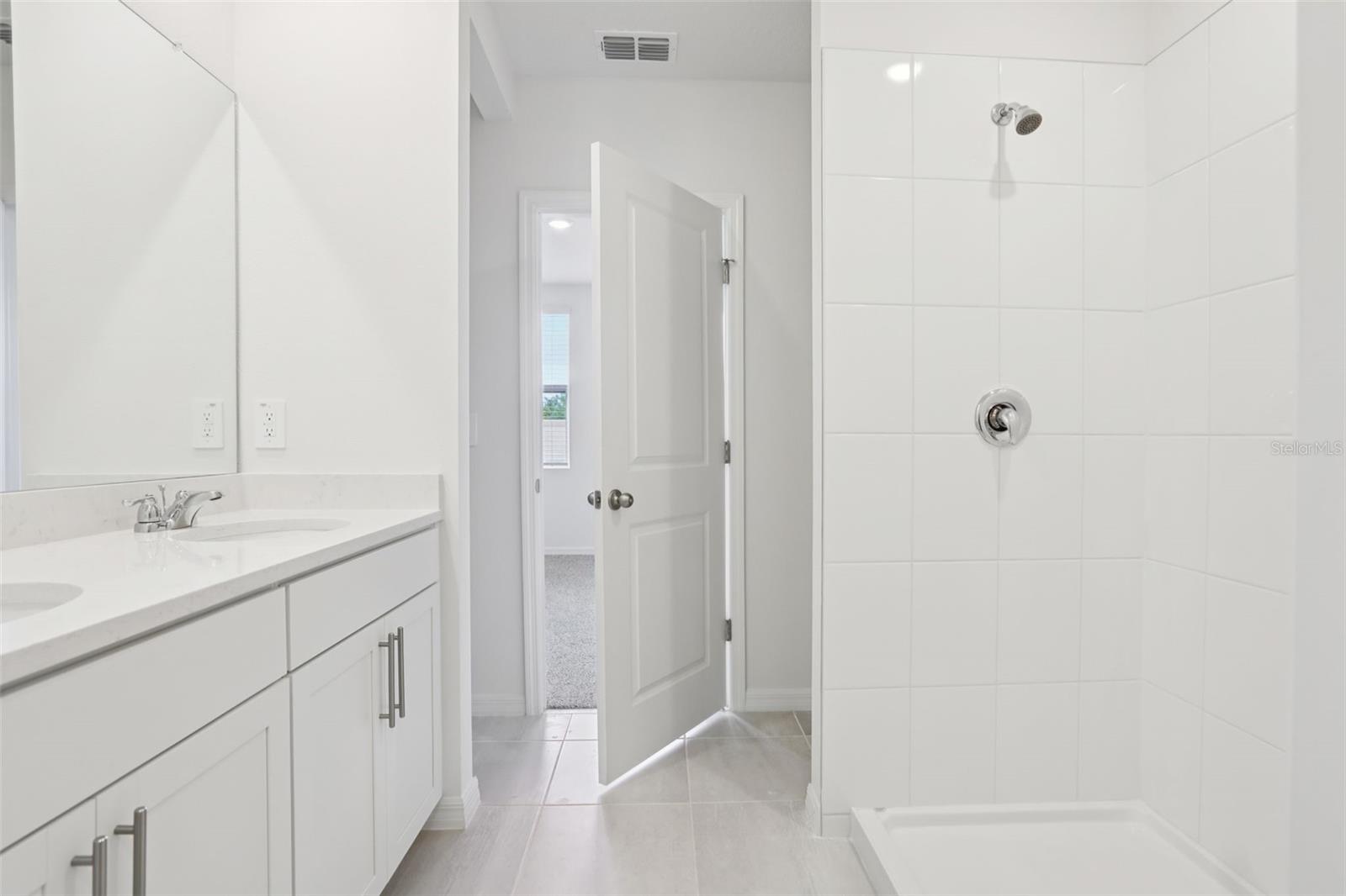 2770 VIRGINIA PINE DR