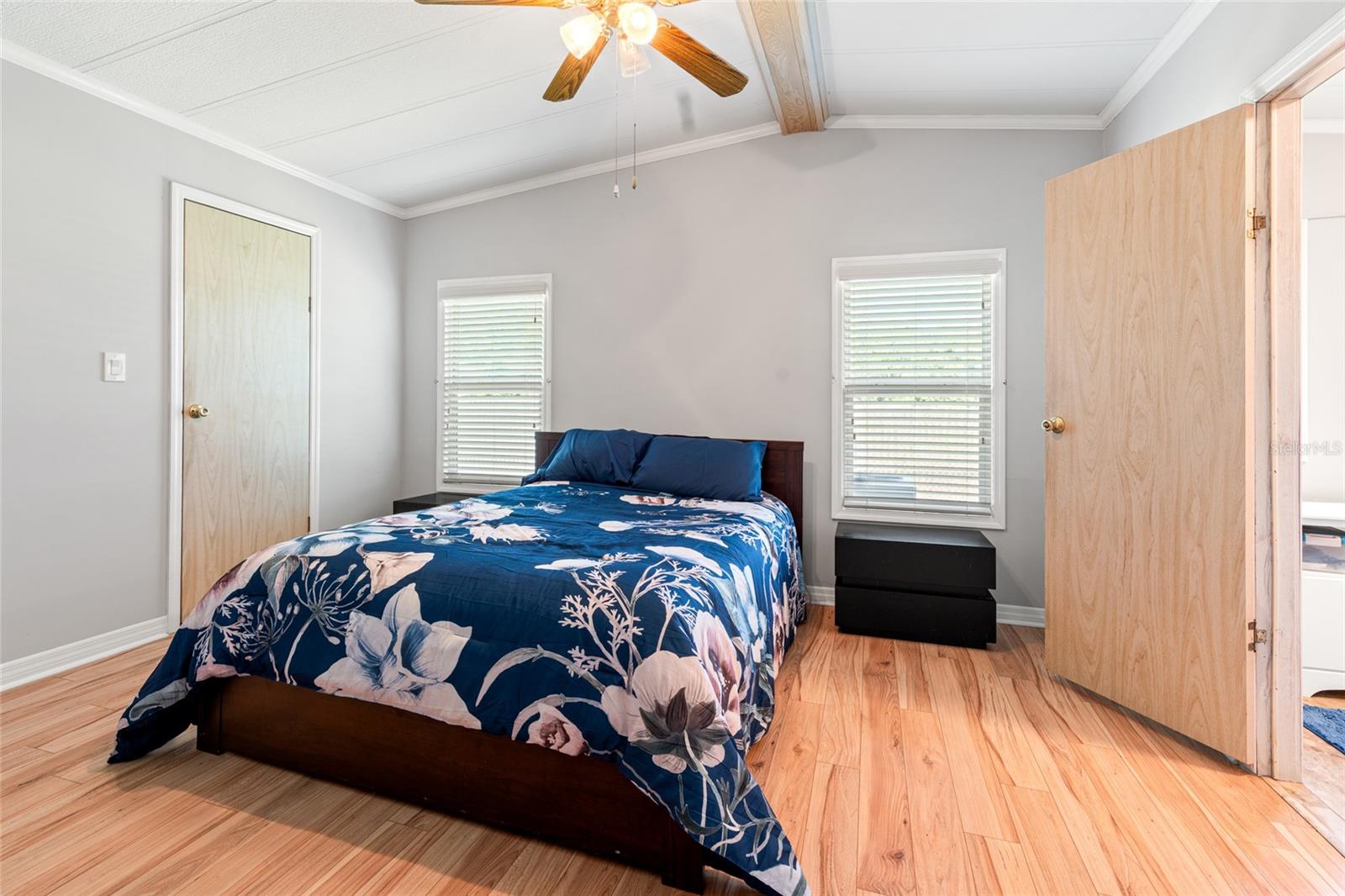 35021 MCCULLOUGHS LEAP