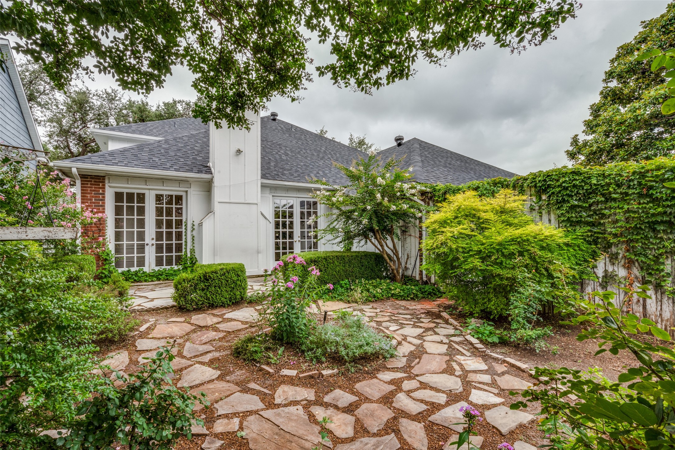4681 Home Place
