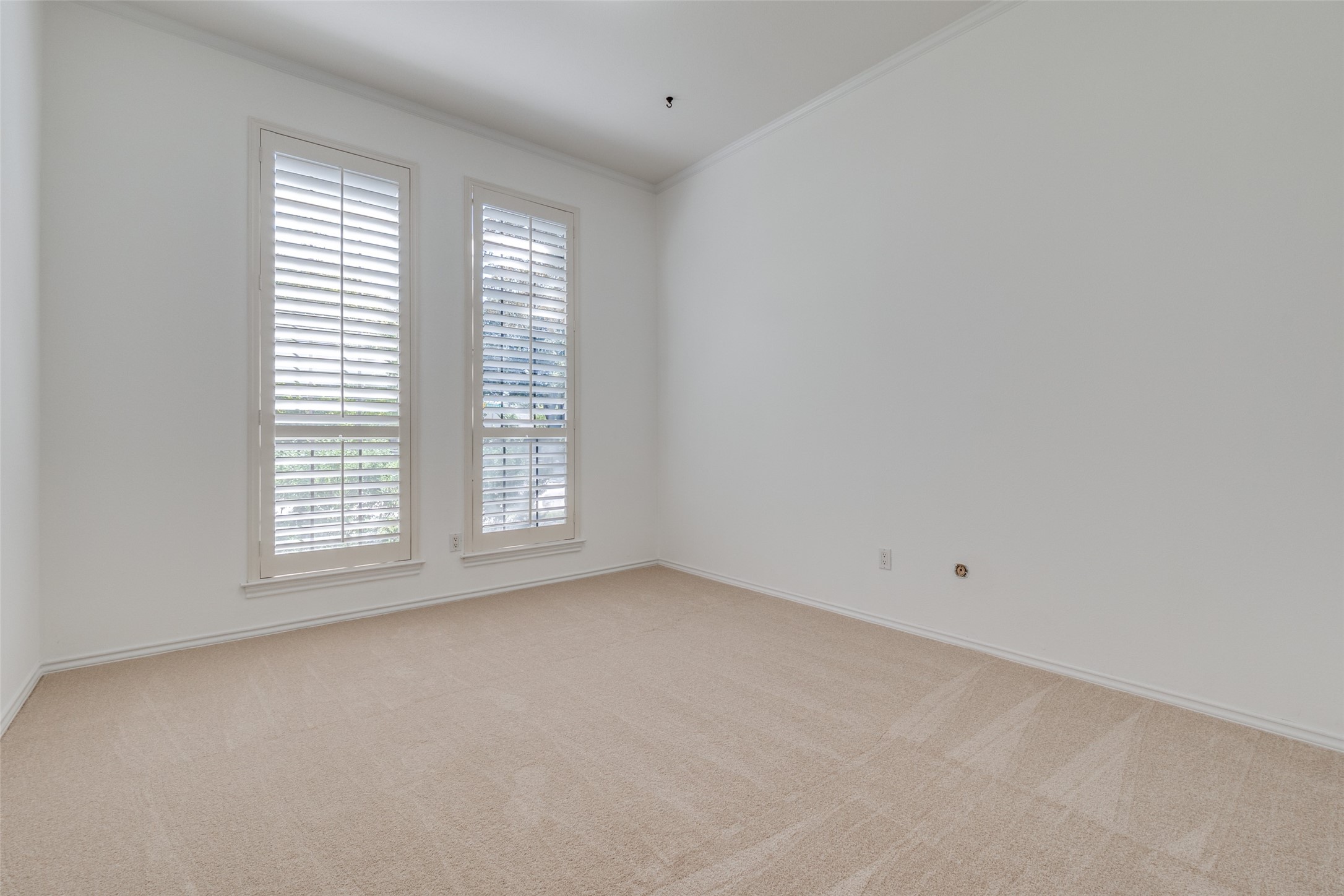 7301 Hundley Boulevard