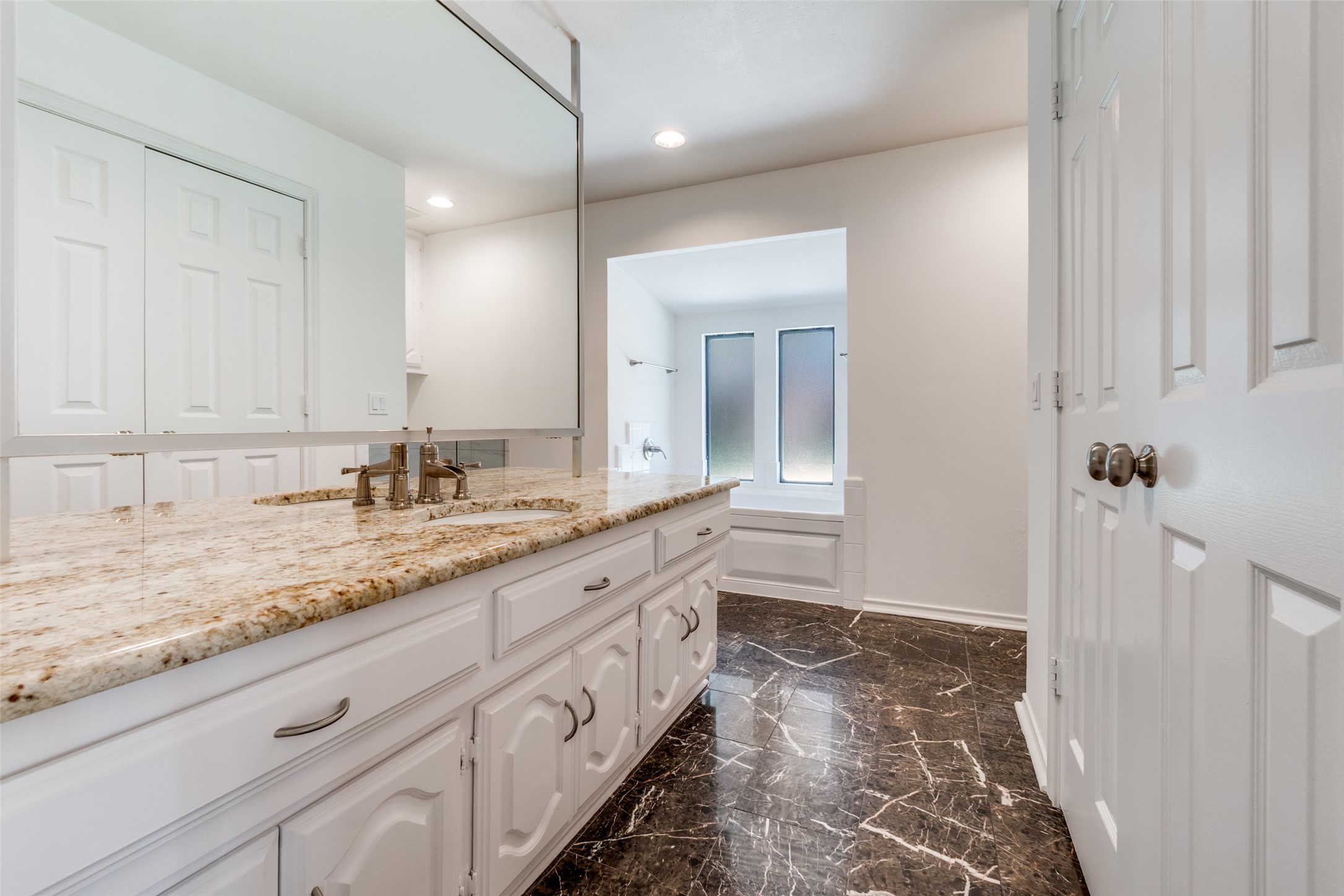 7301 Hundley Boulevard