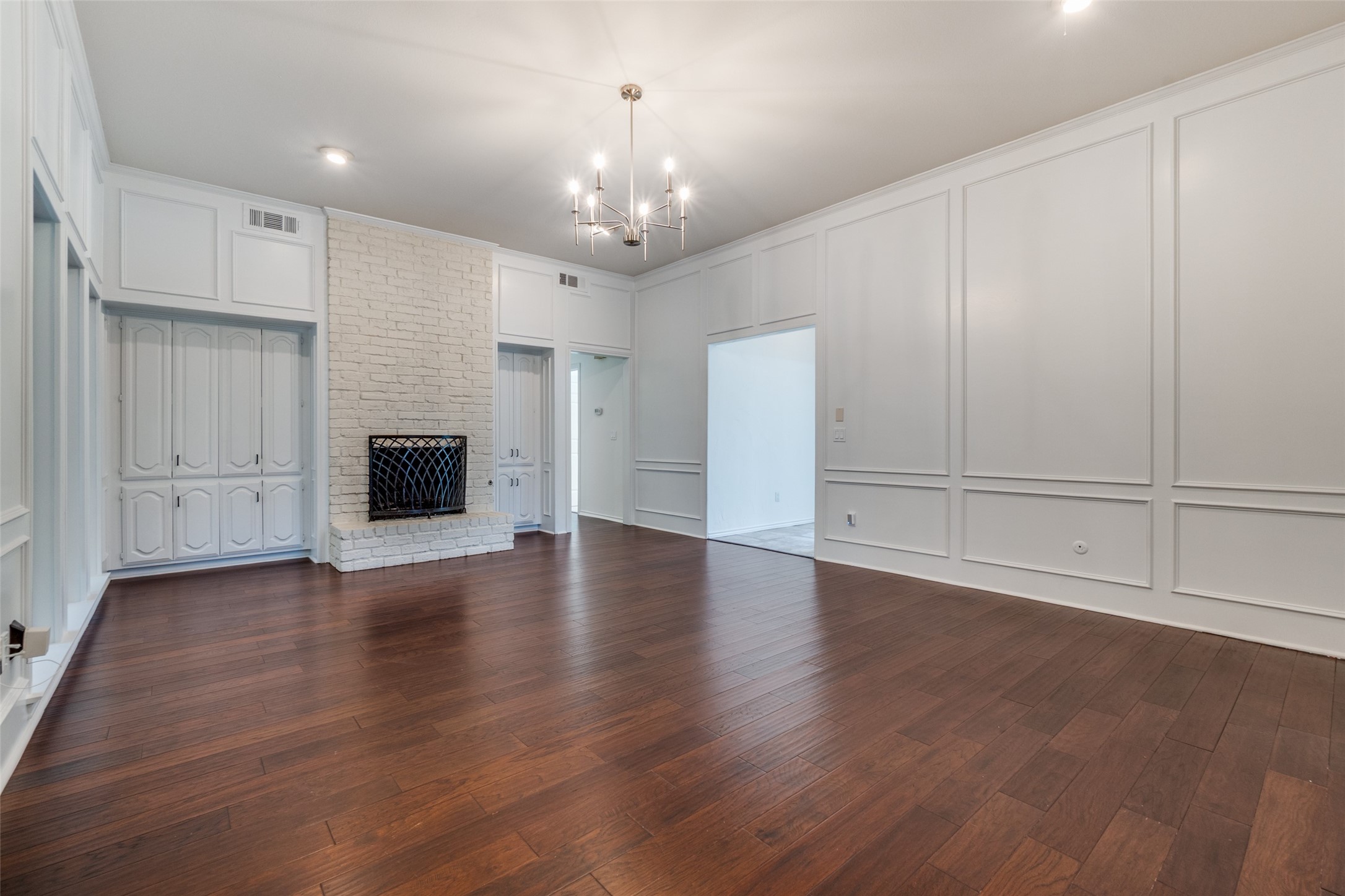 7301 Hundley Boulevard