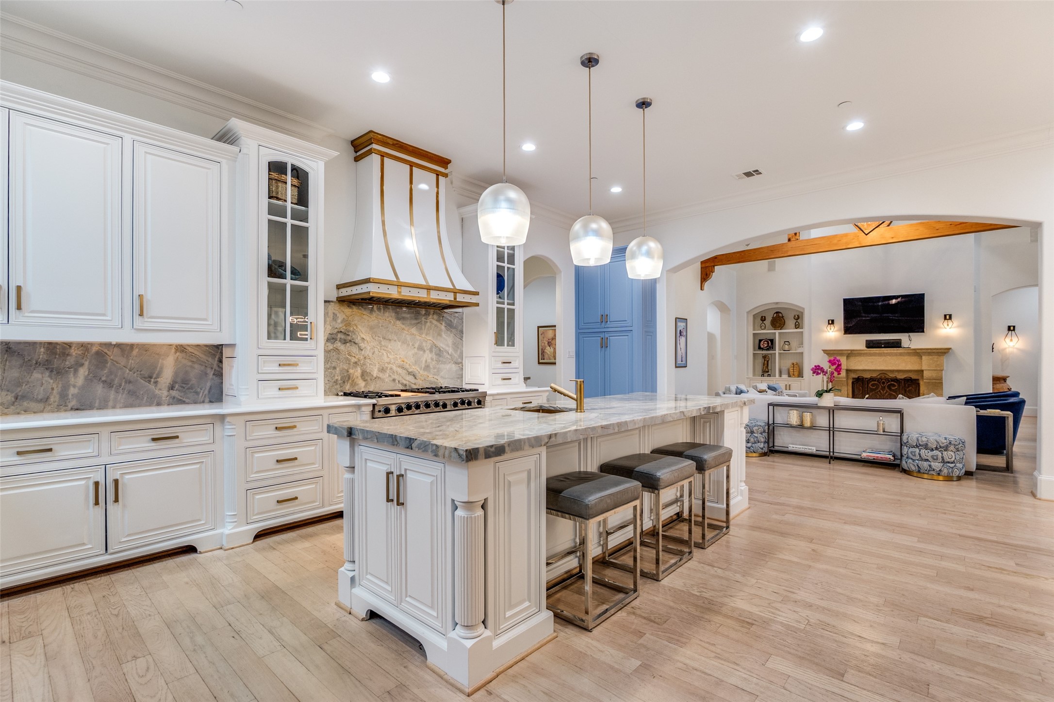 6430 Stefani Drive