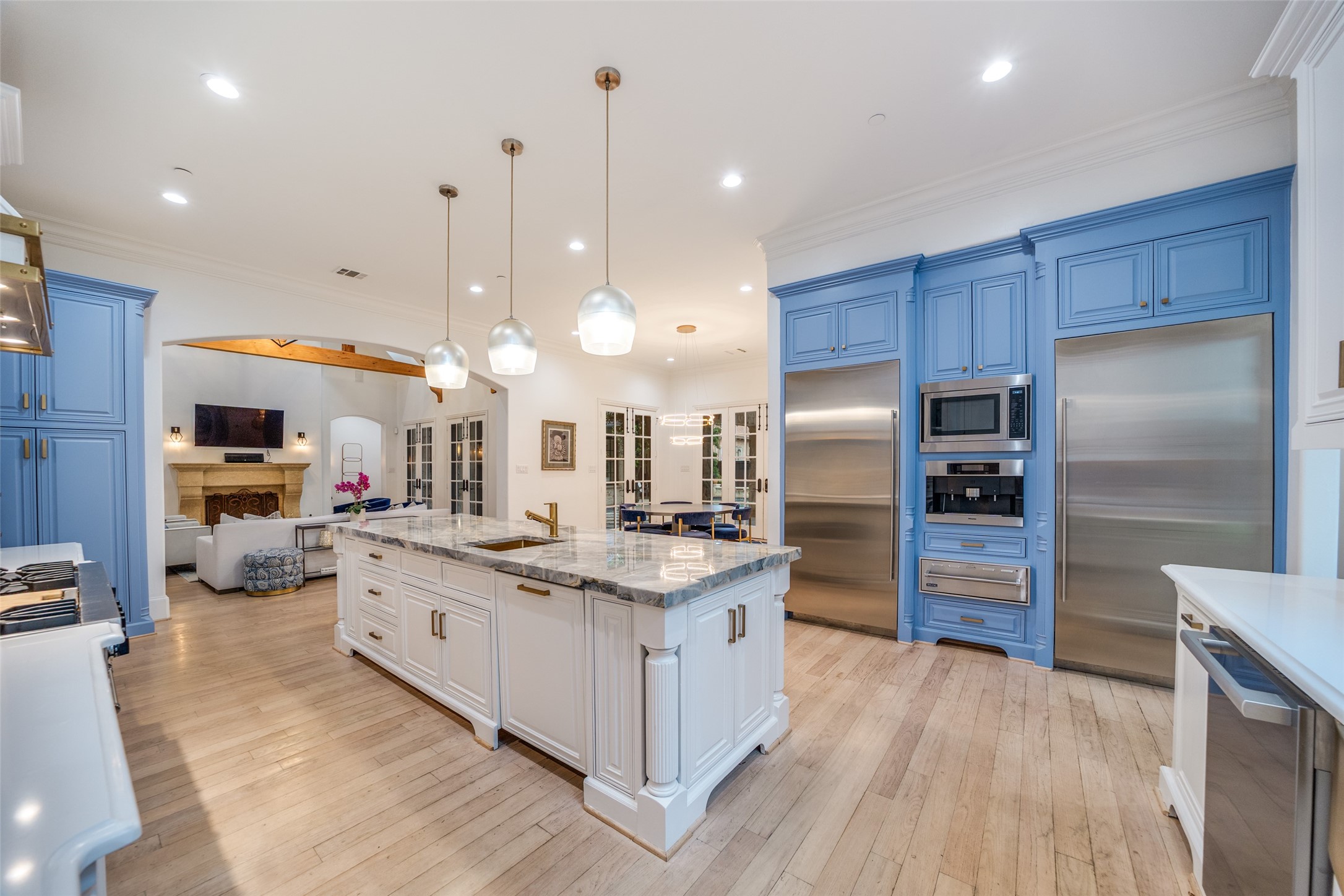 6430 Stefani Drive