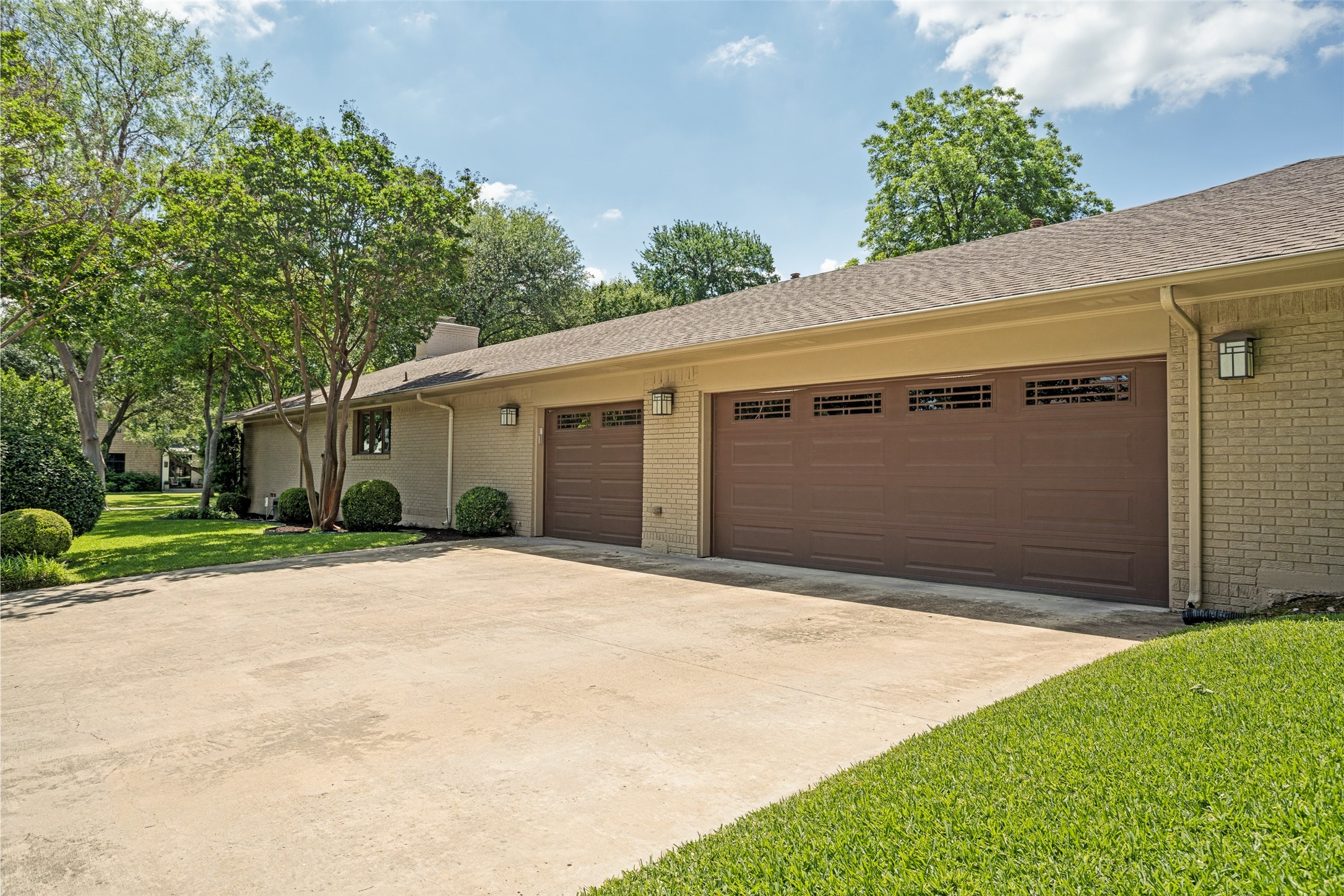 11131 Westmere Circle