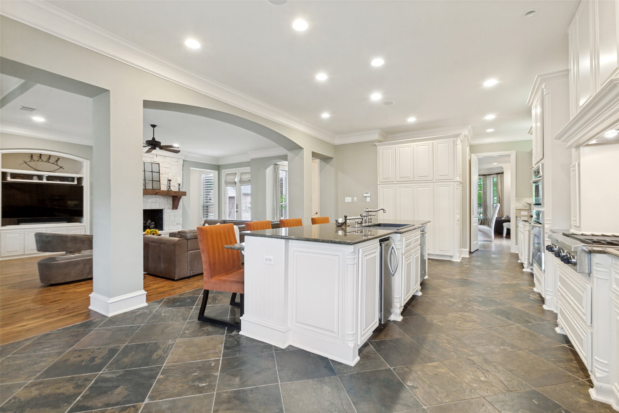 6038 Azalea Lane