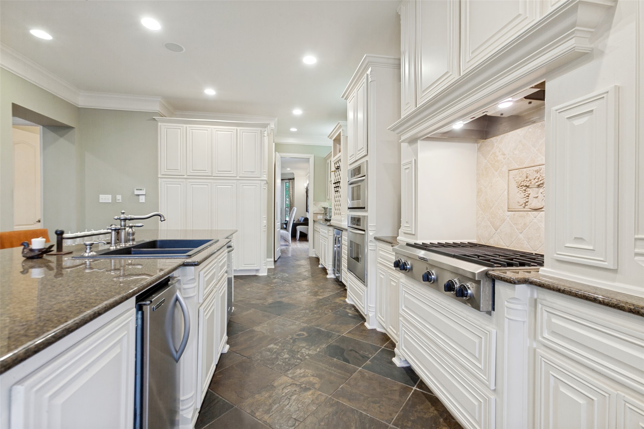 6038 Azalea Lane