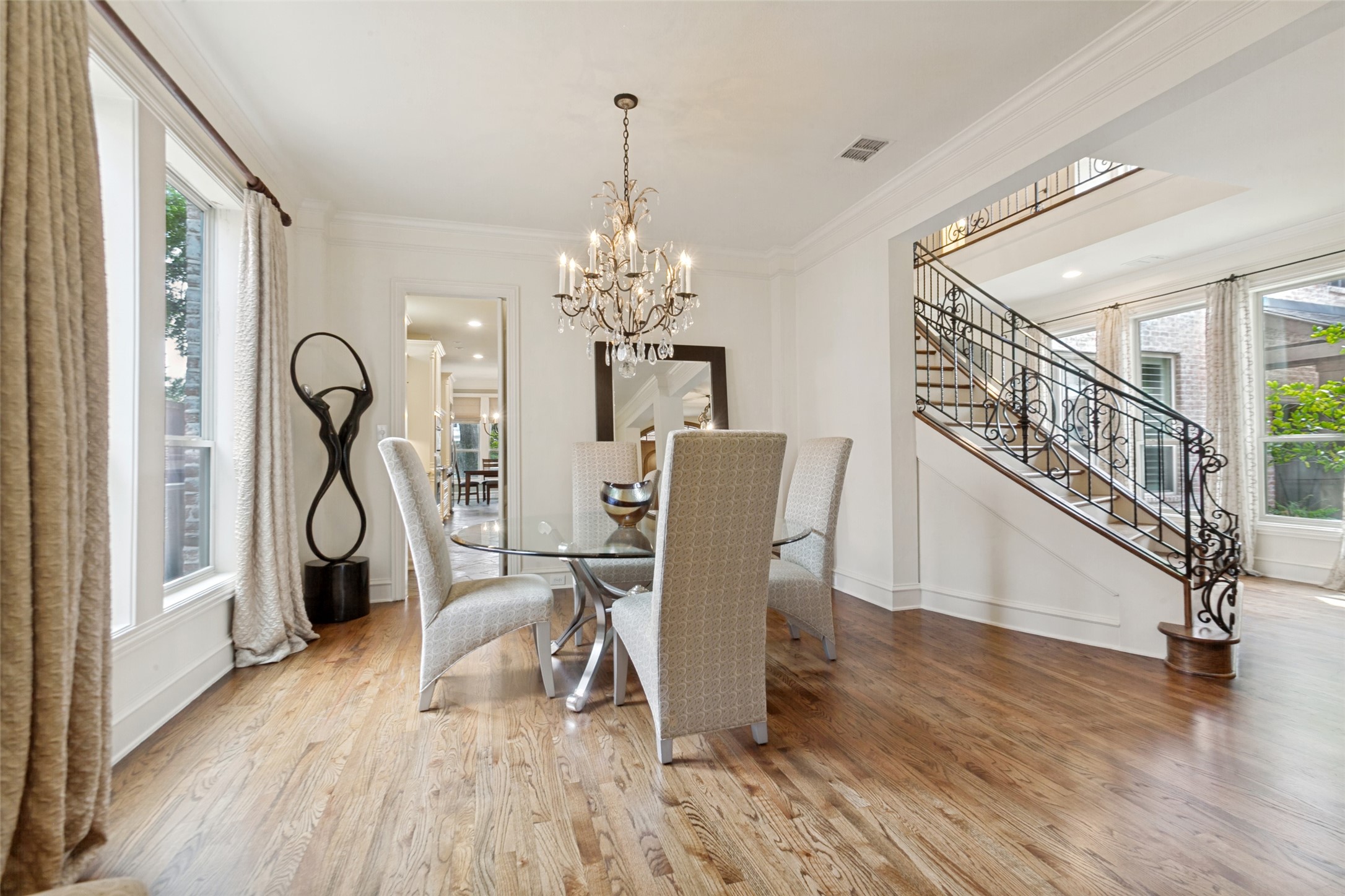 6038 Azalea Lane