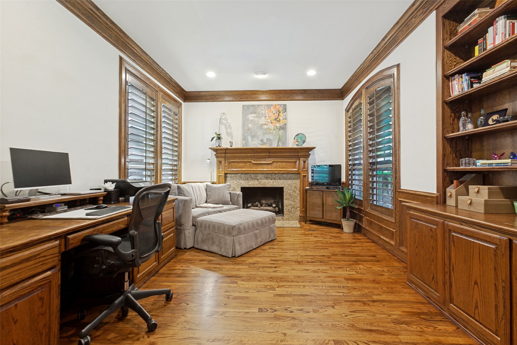 6038 Azalea Lane