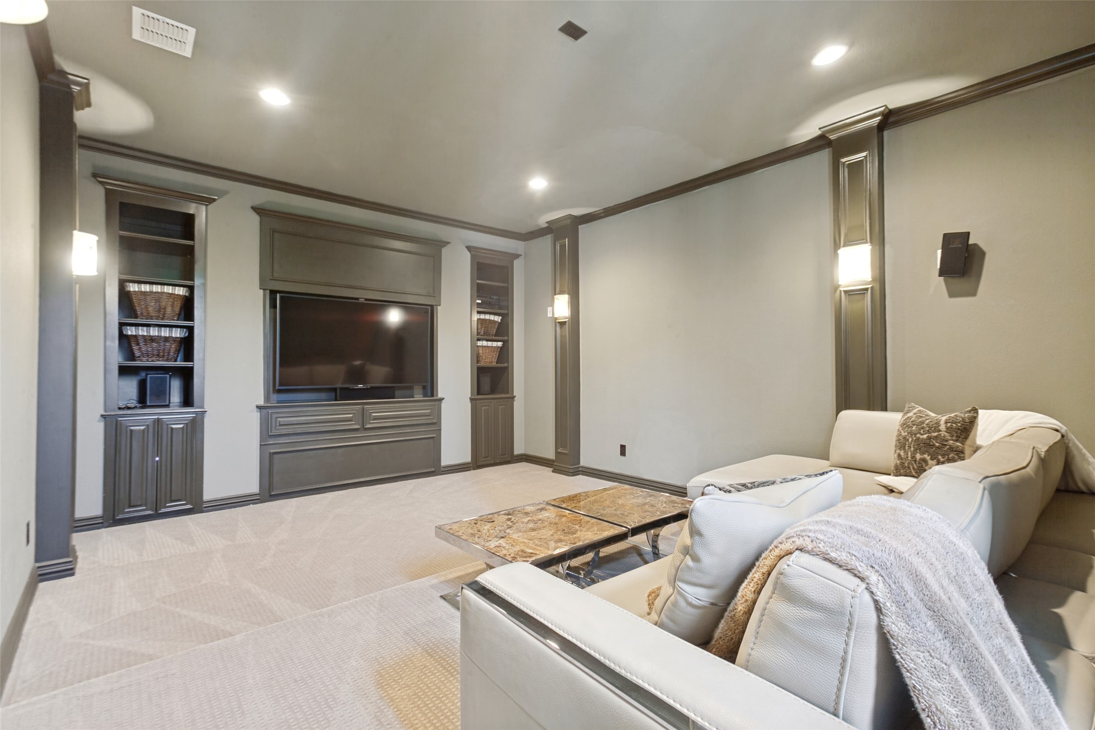 6038 Azalea Lane