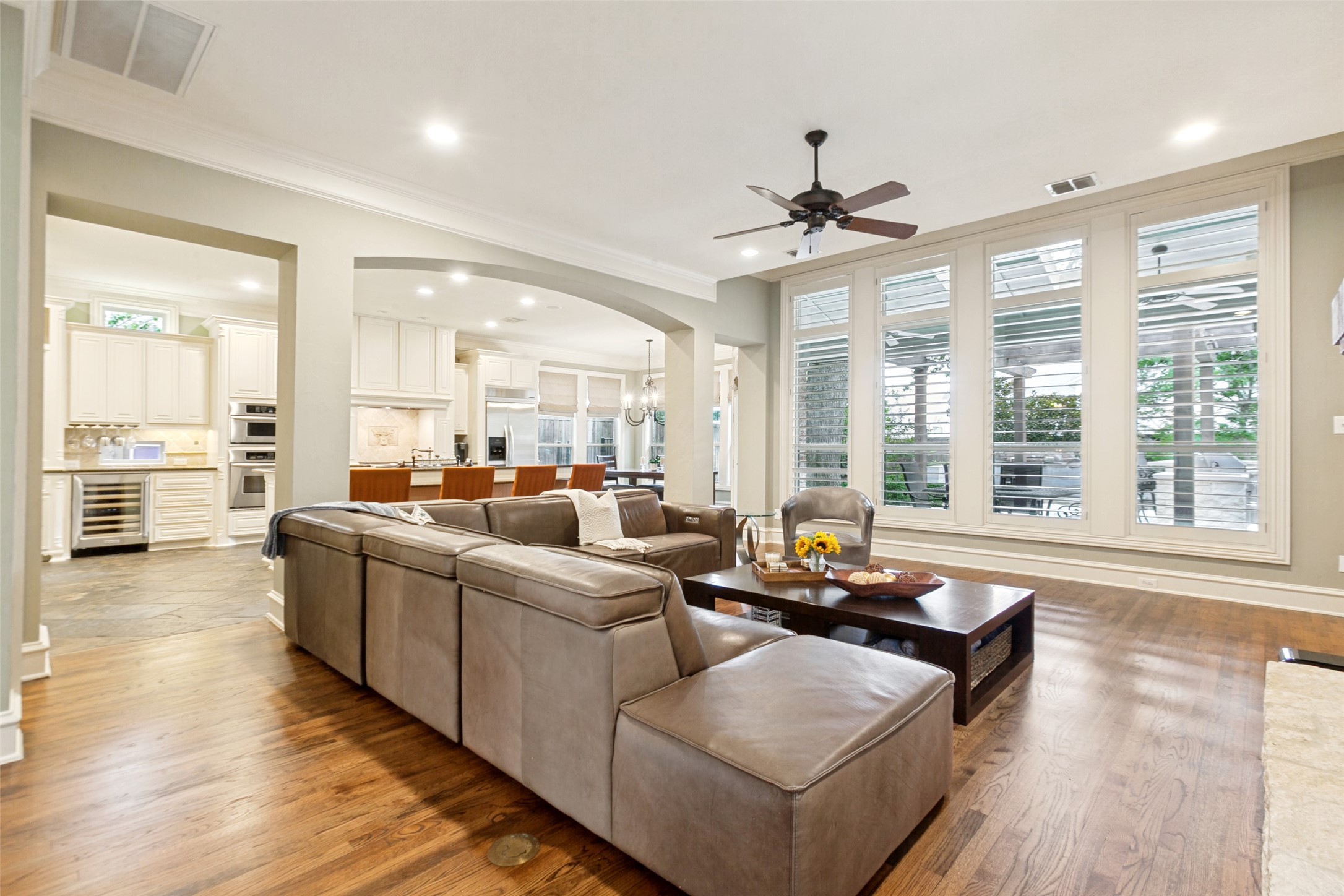 6038 Azalea Lane