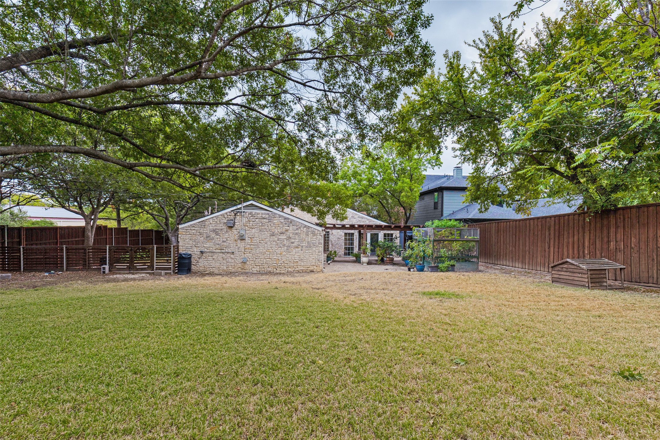 9345 E Lake Highlands Drive