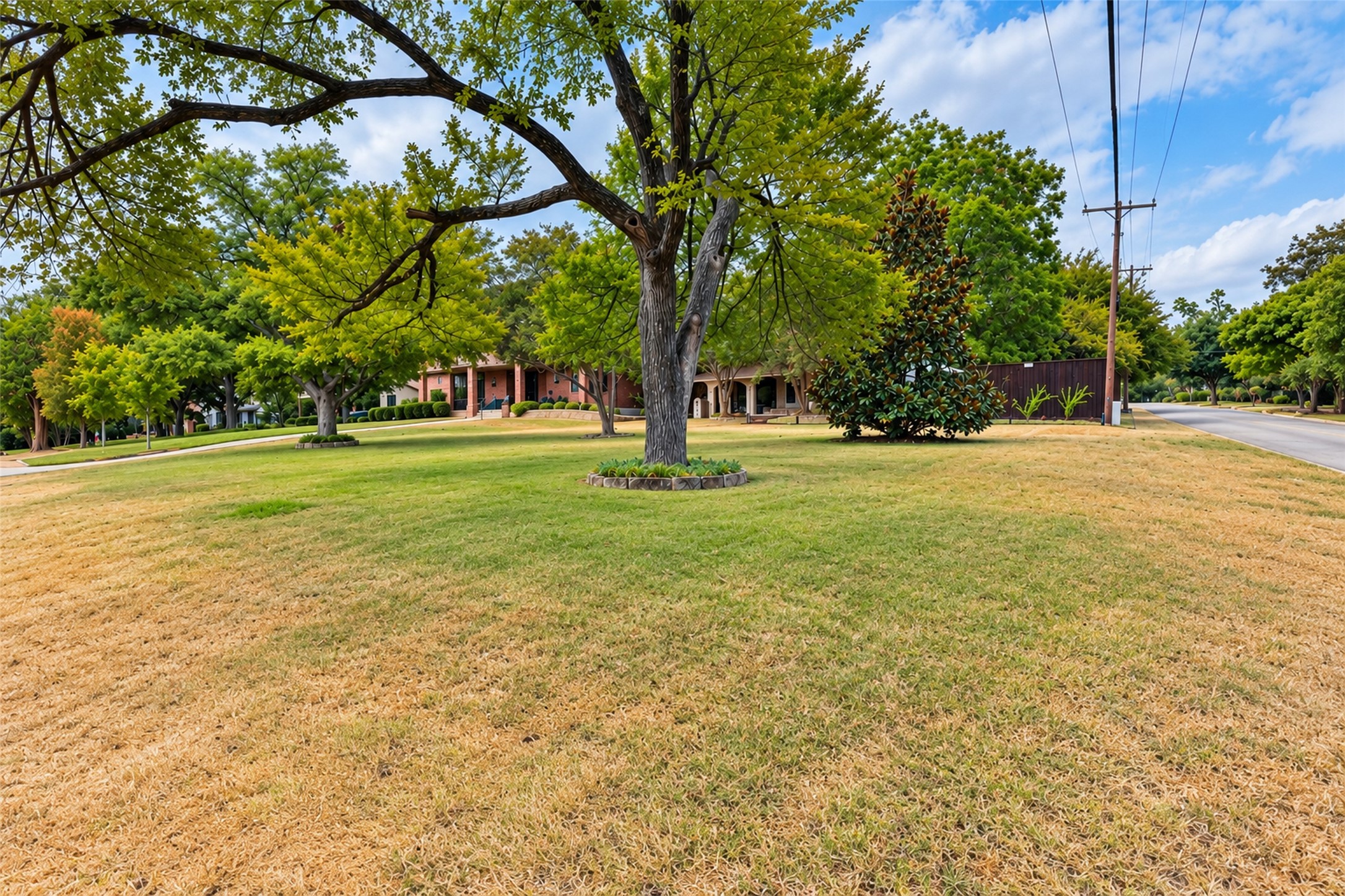 9345 E Lake Highlands Drive