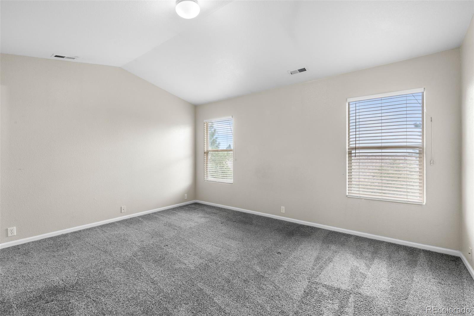 2739 Scotchbroom Point