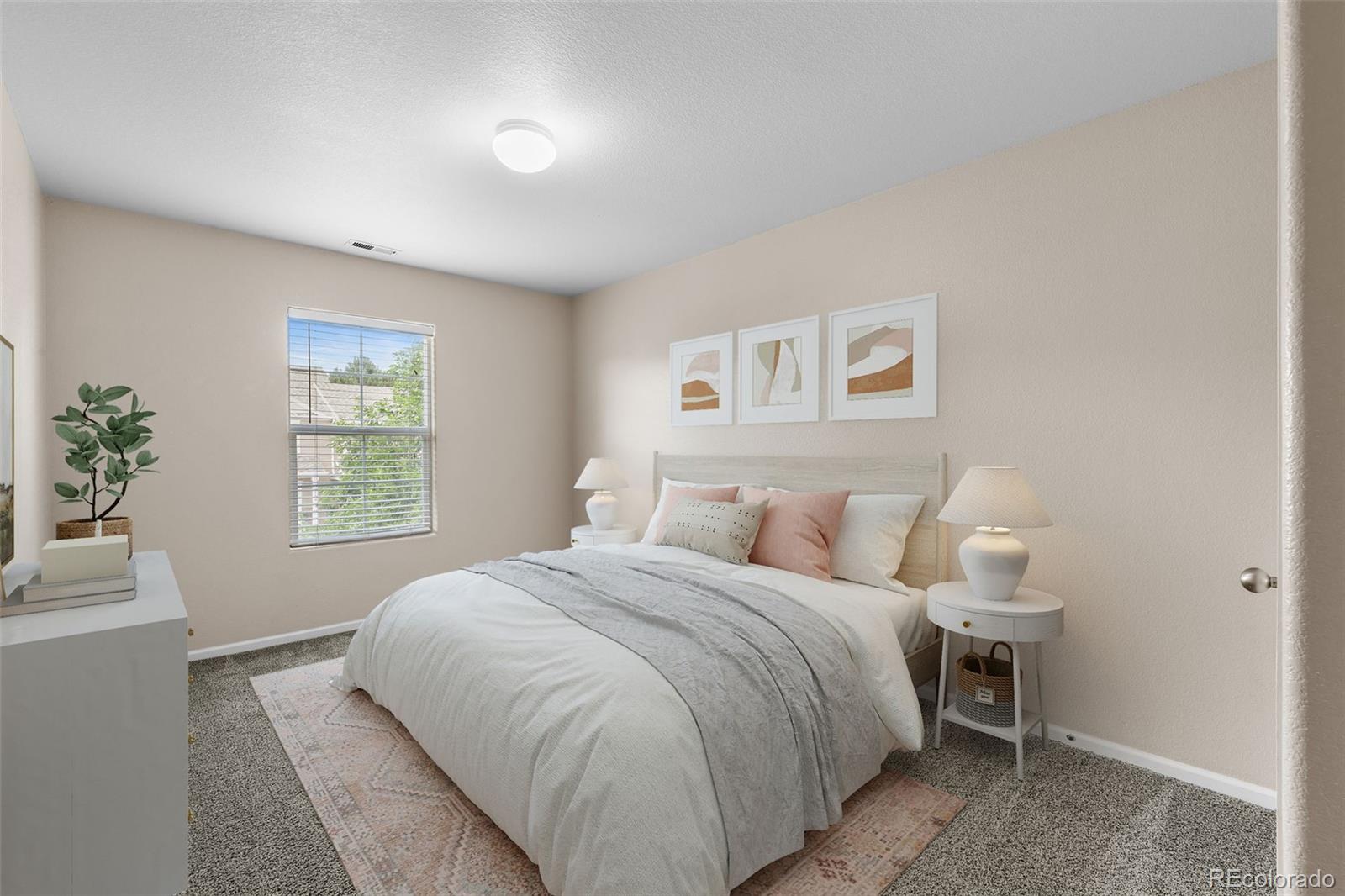 2739 Scotchbroom Point