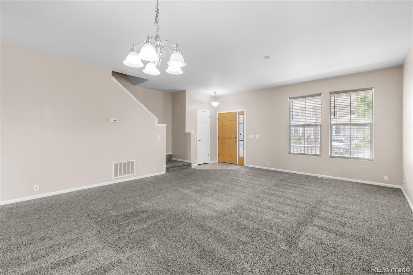 2739 Scotchbroom Point