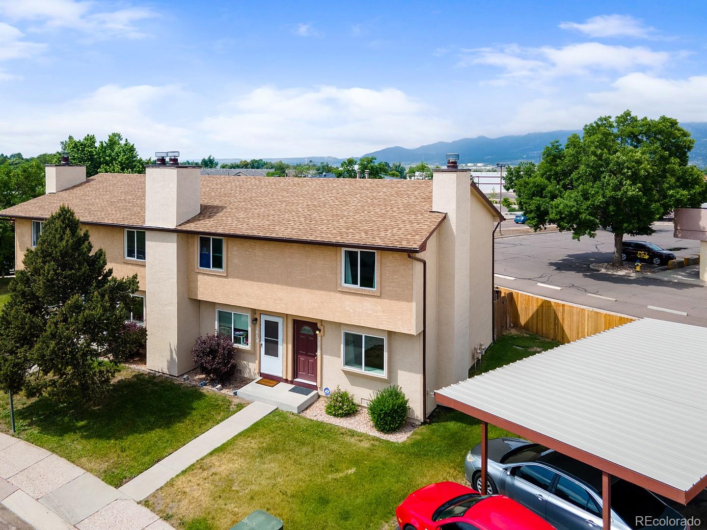 3084 Starlight Circle