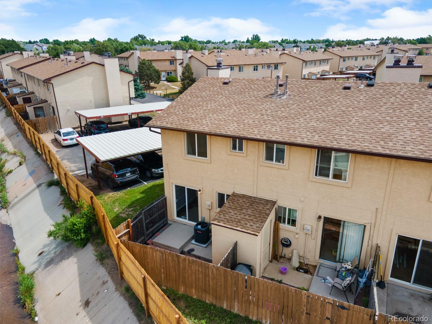 3084 Starlight Circle