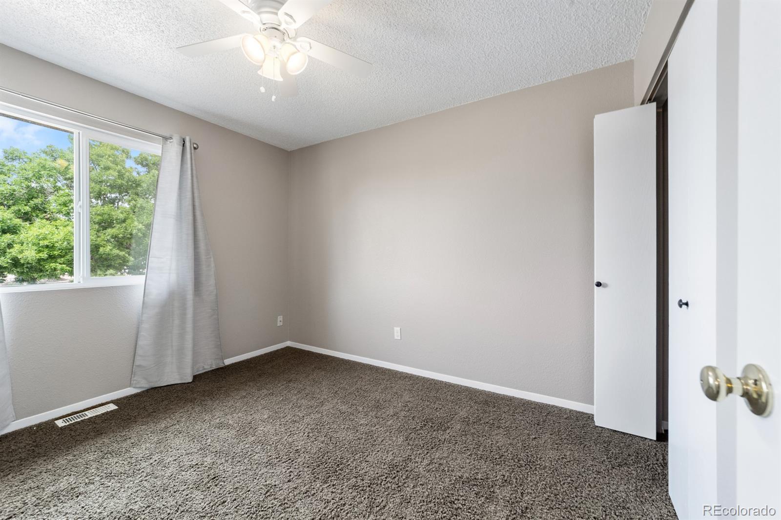 3084 Starlight Circle