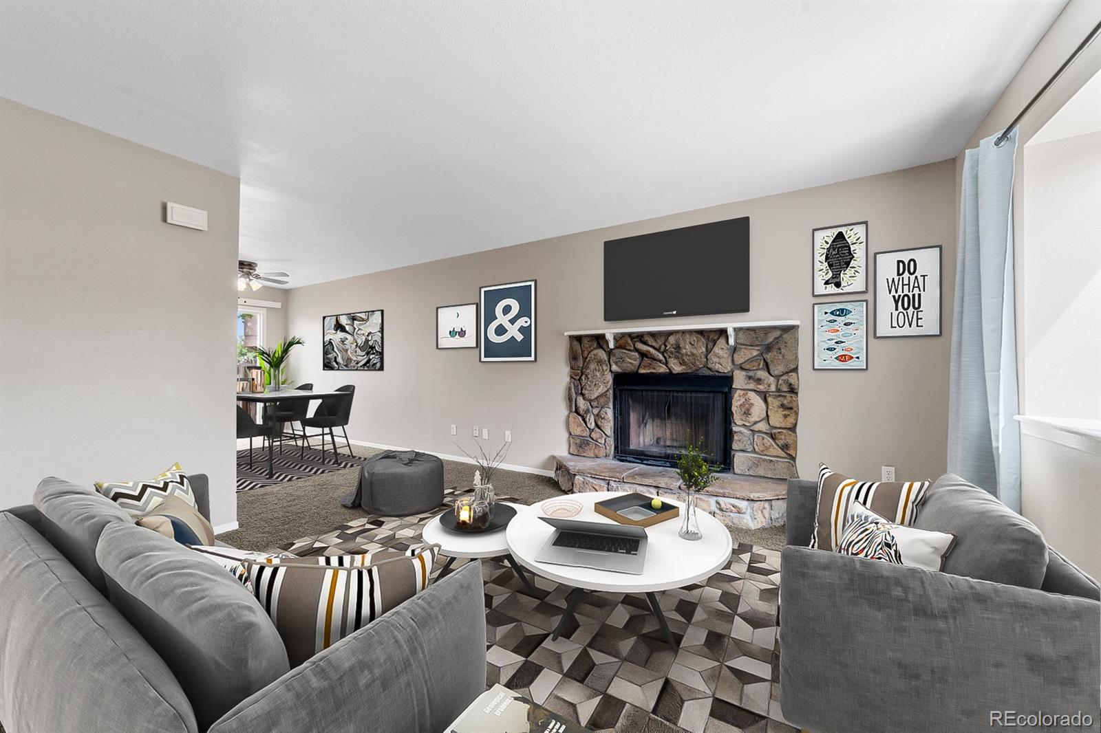 3084 Starlight Circle